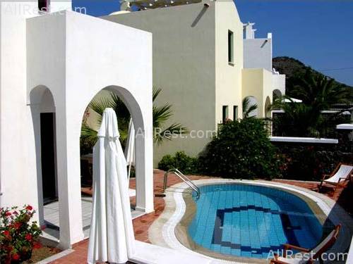 Pantheon Villas 9